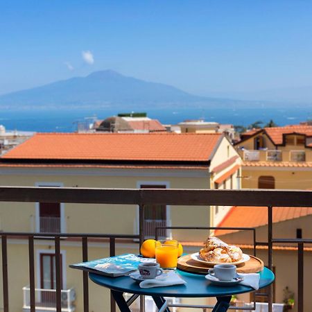 Отель Lumar Luxury Сорренто Экстерьер фото